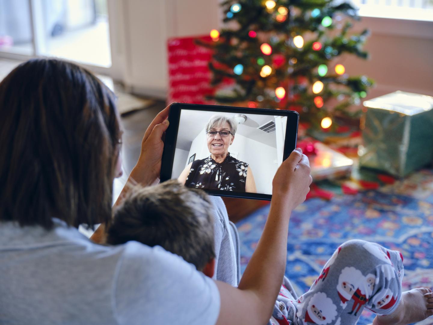 Health Officials Offer Winter Holiday Safety Recommendations