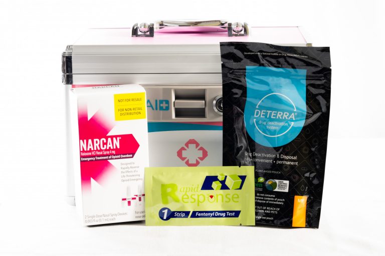 12-9 THD Drug Kit Product Shots 02
